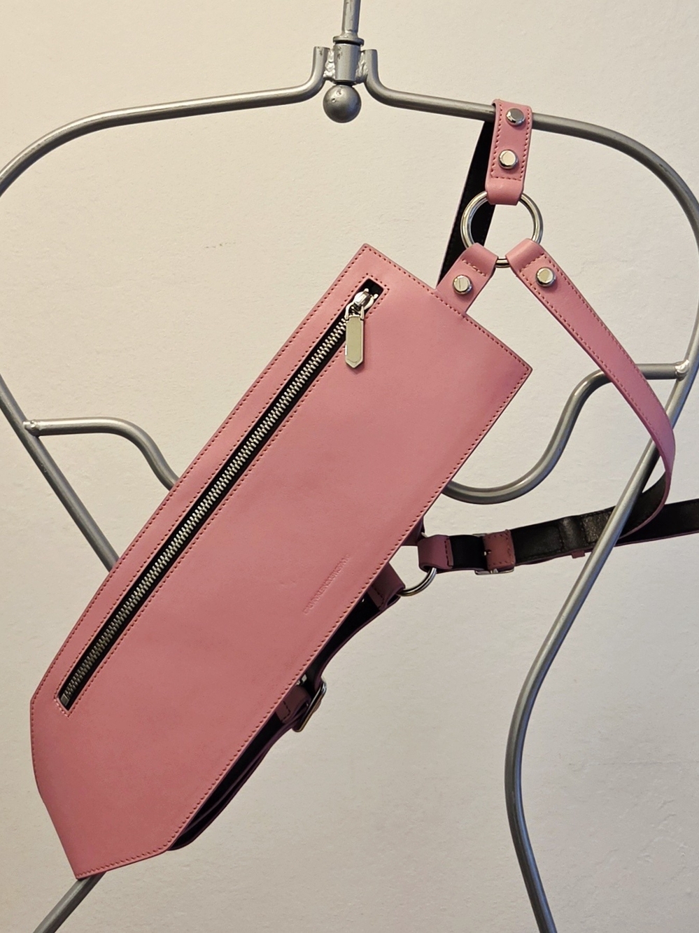 CALVINKLEIN205W39NYC Raf Simons Calvin Klein Pink Leather Crossbody Belt Bag